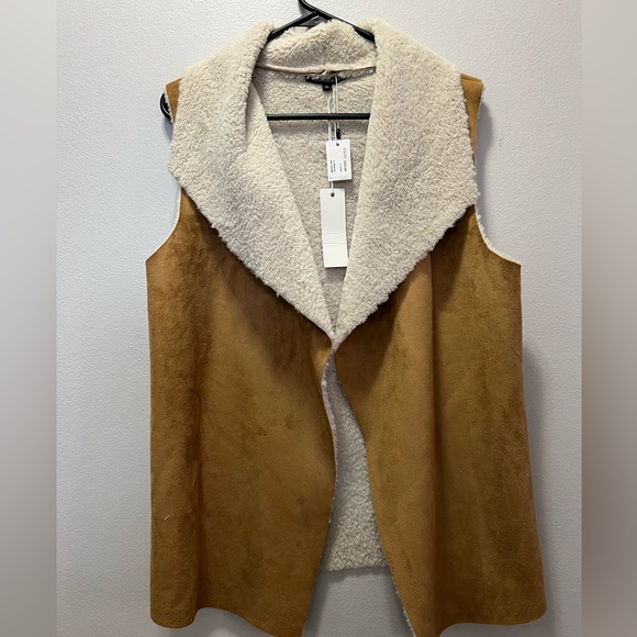 Madison & Lola Faux Vest - Picture 1 of 3